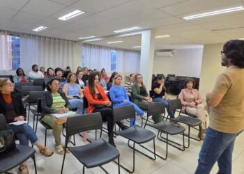 Saúde e Educação se unem em Formiga para fortalecer o atendimento a crianças com TEA e outras necessidades especiais