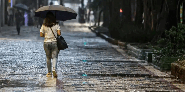 Dia das mães pode ser chuvoso em maior parte do país, prevê Inmet