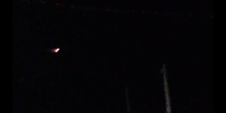 Vídeo: Morador do Cidade Nova registra bola de fogo que cruzou o céu de Formiga na noite desta quarta-feira