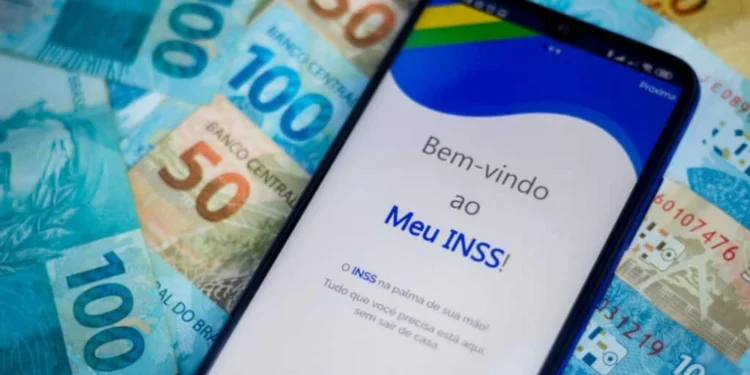 Mais de 1,4 milhão de aposentados contestam descontos indevidos no INSS; saiba como fazer