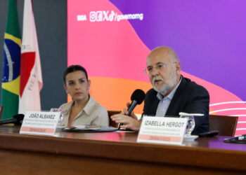 Governo de Minas reforça medidas para evitar disseminação da gripe aviária