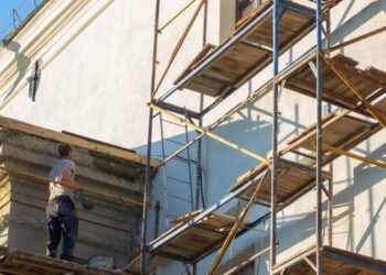 Cemig alerta para riscos com a rede elétrica durante obras e reformas