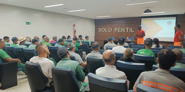 Palestra do Corpo de Bombeiros em Pains reforça prevenção e segurança no trabalho