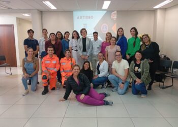 Bombeiros de Formiga realizam palestra de primeiros socorros voltada para pacientes com TEA