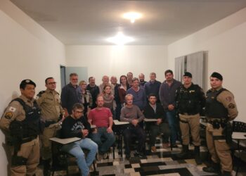 Polícia Militar reforça medidas de proteção no campo durante reunião com setor rural em Itapecerica