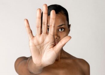 Mulher que gravou assédio sexual praticado por chefe será indenizada, em Uberlândia