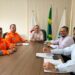 Corpo de Bombeiros se reúne com executivo de Lagoa da Prata para apresentar ações desenvolvidas no município