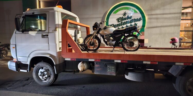 Polícia Militar divulga informações sobre fuga, acidente e prisão de motociclista