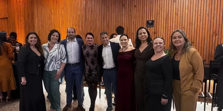 Formiga retoma destaque na gestão do CONASEMS da Macrorregião Oeste de Divinópolis para 2025-2027