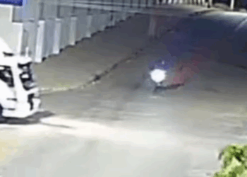 Adolescente morre após colisão com caminhão em cruzamento de Nova Serrana