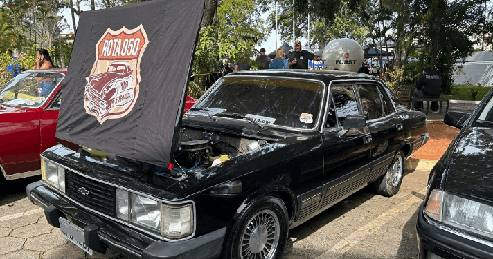 9º Encontro de Carros Antigos é realizado em Formiga neste domingo