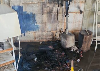 Populares controlam princípio de incêndio em oficina no Mangabeiras, em Formiga