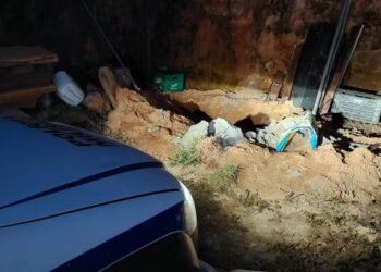 Jovem é preso por suspeita de matar idoso de 61 anos e concretar corpo no quintal 