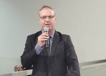 Vereador Cid Corrêa defende permanência de agente comunitária na UBS da Água Vermelha