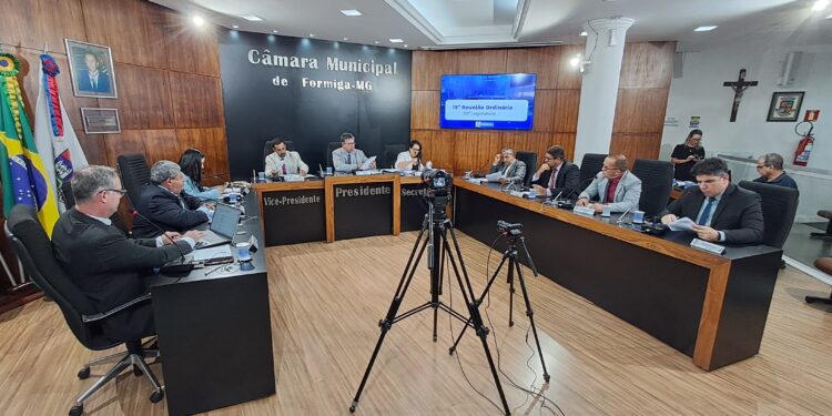 Câmara aprova reforço orçamentário para ações prioritárias em Formiga