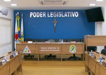 Vereador que confessou colocar laxante na água de colega renuncia ao mandato em MG