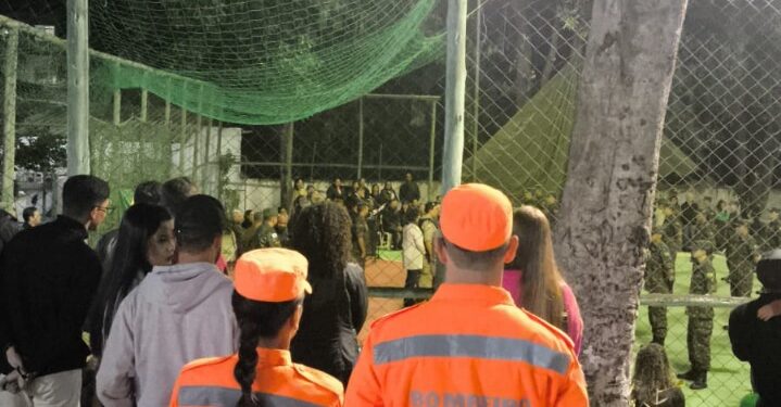 Corpo de Bombeiros de Formiga prestigia solenidade de entrega da boina no TG 04-030