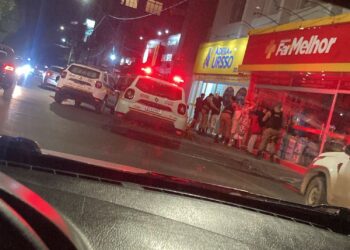 Confusão de trânsito termina em agressão e supostos disparos de arma de fogo em Formiga