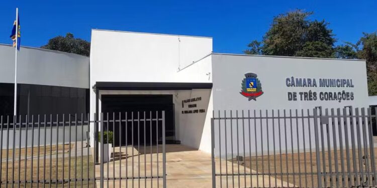 Vereador de Três Corações é cassado após denúncia de violência sexual contra filha adolescente