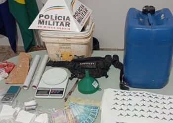 Polícia Militar prende duas pessoas por tráfico de drogas em Pimenta