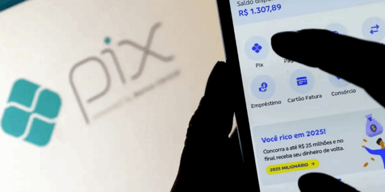 O Pix automático vai ‘eliminar’ boletos e cartões de crédito? Especialistas respondem