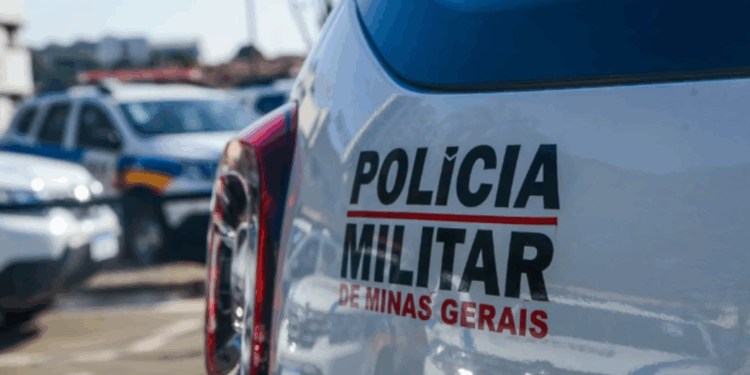 Trio é preso em Minas Gerais com carga de milho furtada em SP e avaliada em R$ 800 mil