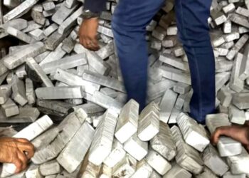 Polícia apreende maconha avaliada em R$ 7 milhões escondida em rolo compressor em Itaúna