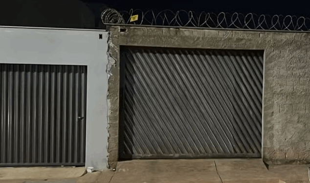 Adolescente morre eletrocutado ao tentar pegar bola em lote vago com cerca elétrica