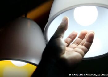 Preços de alimentos caem, inflação perde força e fecha junho em 0,24%