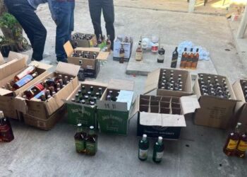 Delivery de bebida falsa tem mais de 200 garrafas de whisky e vodka apreendidas em MG