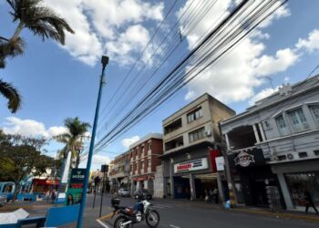 Comércio de Formiga reage contra feiras sem autorização legal; Prefeitura garante que tomará providências