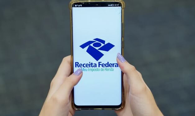 Mais de 7 milhões de contribuintes entram no 3º lote de restituição do IR 2025; veja como consultar