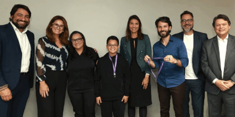 Minas Gerais é o primeiro estado a reconhecer oficialmente o cordão de fita de identificação para pessoas com doenças raras