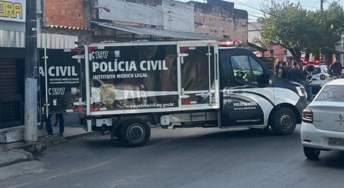 Homem é executado com vários tiros na cabeça ao sair de presídio em Neves