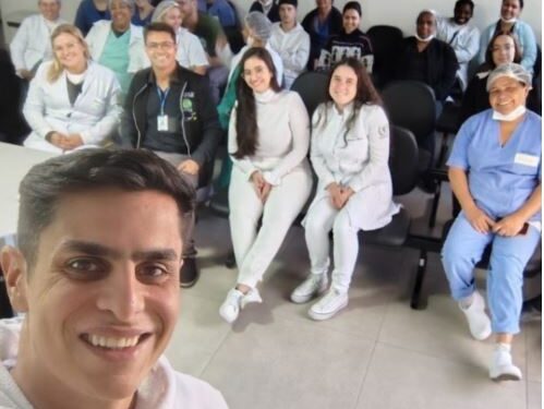 Projeto Educa-Dor do Unifor-MG leva informação sobre dor musculoesquelética à comunidade