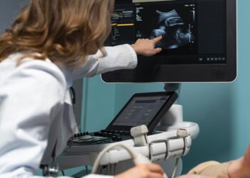 Exames sem fila: Mais Saúde realiza ultrassonografias semanalmente com clínica moderna e profissionais qualificados