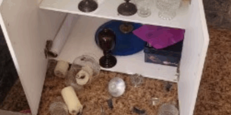 Homem invade igreja, furta dízimo e é preso na zona rural de Carmo do Cajuru na segunda-feira