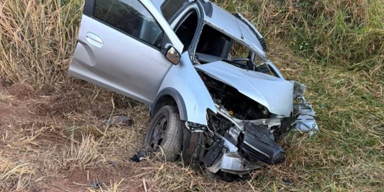 Região: Sargento da PM morre em acidente a caminho do trabalho na BR-262