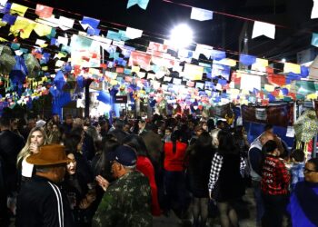 1º Arraiá dos Paim leva alegria, dança e tradição à população