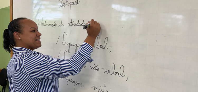 Governo de Minas abre inscrições para novo concurso da Educação com 13.795 vagas