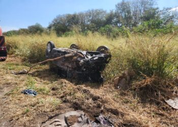 Bombeiros divulgam informações sobre as vítimas do acidente envolvendo cinco veículos na BR-354, em Formiga