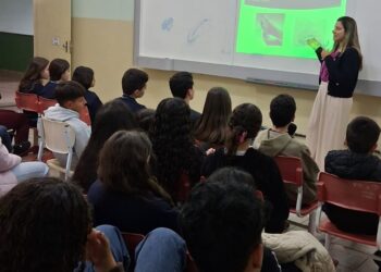 Escola de Córrego Fundo recebe palestra sobre ISTs com foco em educação e prevenção