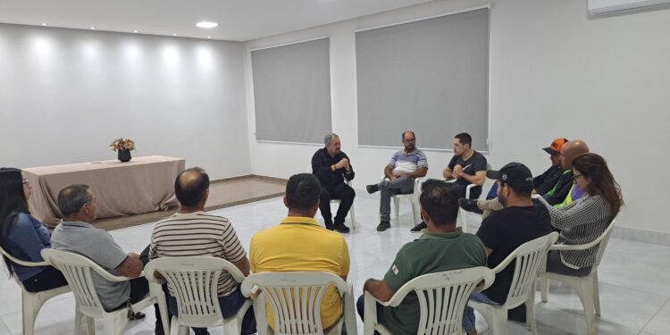 Produtores de Cachaça de Córrego Fundo buscam fortalecer o setor em reunião do APL