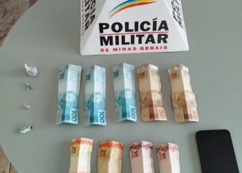 Três são presos suspeitos de tráfico de drogas em Pimenta