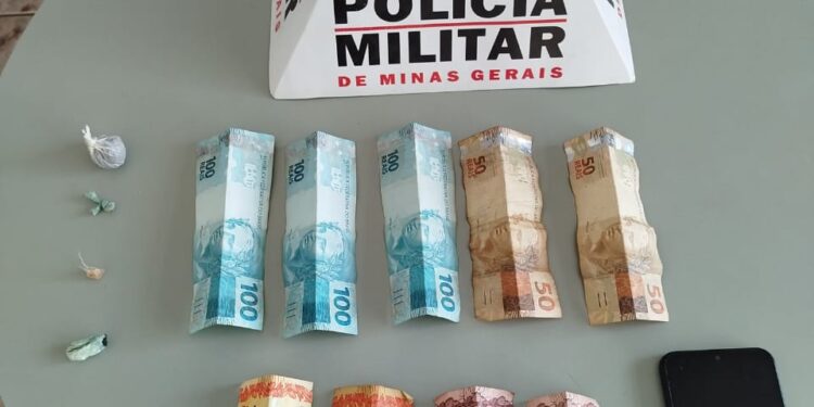 Três são presos suspeitos de tráfico de drogas em Pimenta