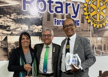 Governador Distrital visita Rotary Club de Formiga e reforça compromisso com ações sociais