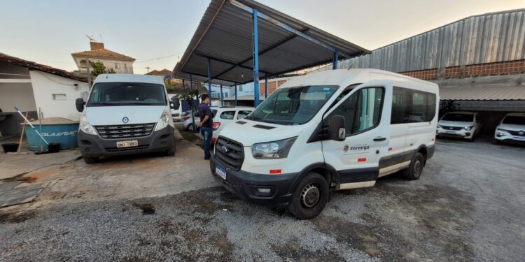 Vans da Saúde voltam a circular após fiscalização do vereador Wolkmar