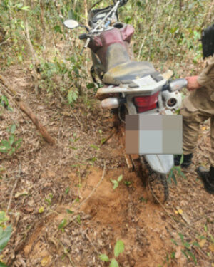 Moto furtada em Divinópolis há oito anos é encontrada em perfeitas condições em São Sebastião do Oeste