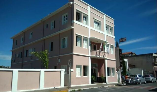 Prefeitura apresenta PL para solucionar impasse sobre funcionamento noturno de comércios em Formiga