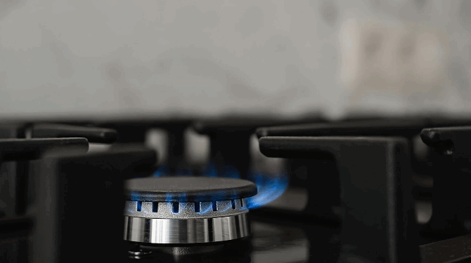 Governo garantirá gás de cozinha gratuito para 17 milhões de famílias